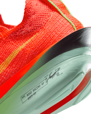 Nike Alphafly 3 + Regalo Conjunto Nike [PROMOCIÓN DE AGOSTO]